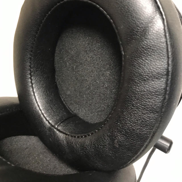 RAZER KRAKEN PRO V2 3