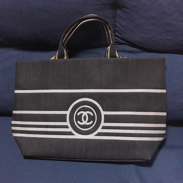 専用。トートバッグ CHANEL シャネル  レディースのバッグ(ショルダーバッグ)の商品写真