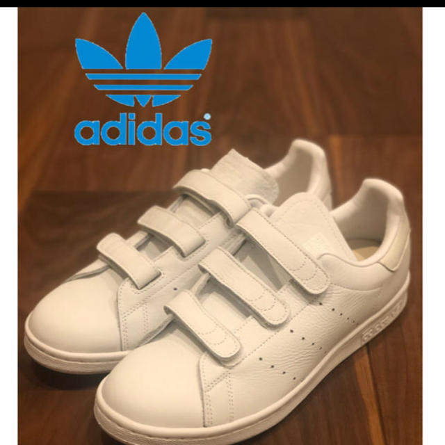 adidas(アディダス)の【新品/未使用40%OFF】STAN SMITH CQ2632 23.0cm メンズの靴/シューズ(スニーカー)の商品写真