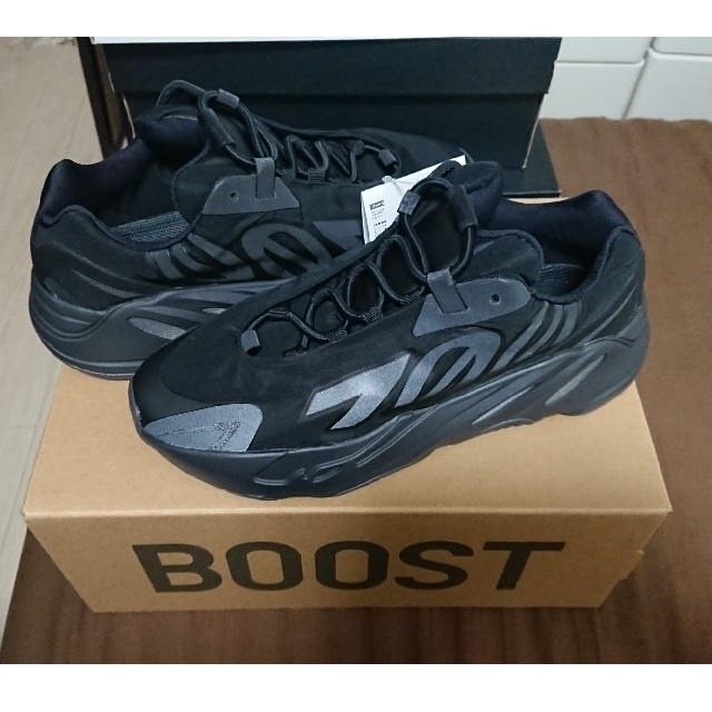 【専用】27.0 adidas yeezy boost 700 MNVN