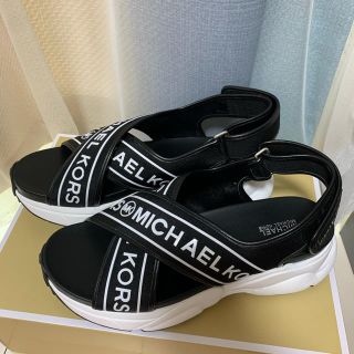 マイケルコース(Michael Kors)のMICHAELKORS サンダル　靴(サンダル)