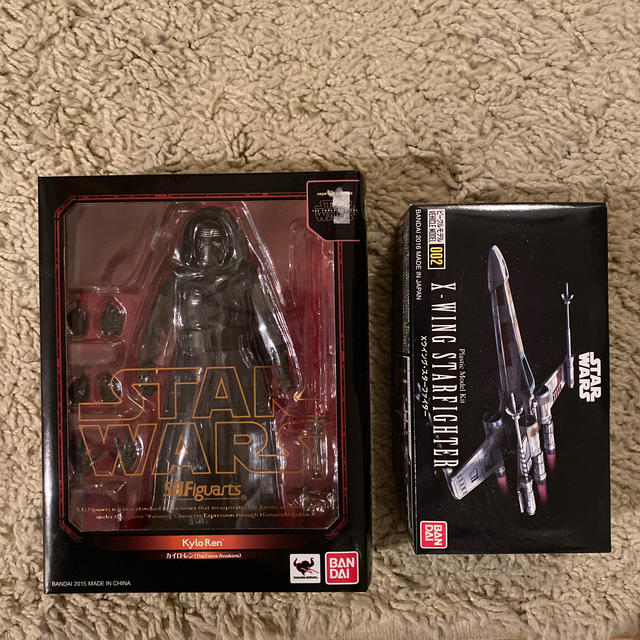 BANDAI(バンダイ)のミケ様　SHFiguarts  STAR WARS カイロ・レン（おまけ付き） エンタメ/ホビーのフィギュア(SF/ファンタジー/ホラー)の商品写真