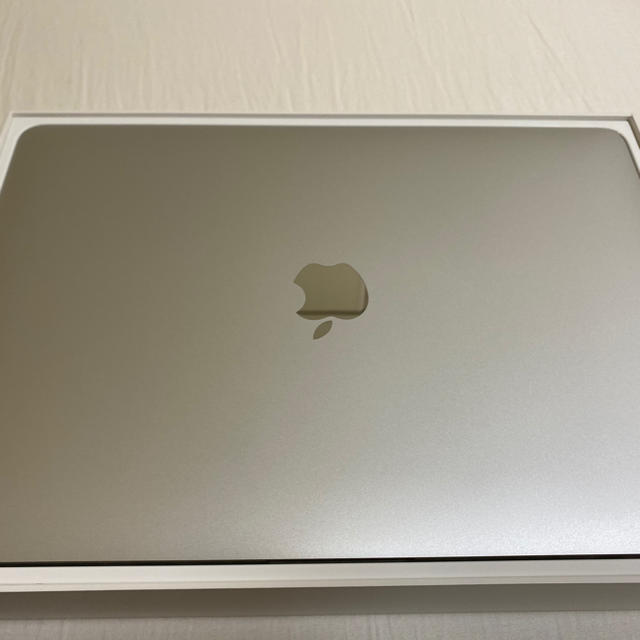 Mac (Apple)(マック)のMacBook pro 13インチ 2019年モデル 超美品 スマホ/家電/カメラのPC/タブレット(ノートPC)の商品写真