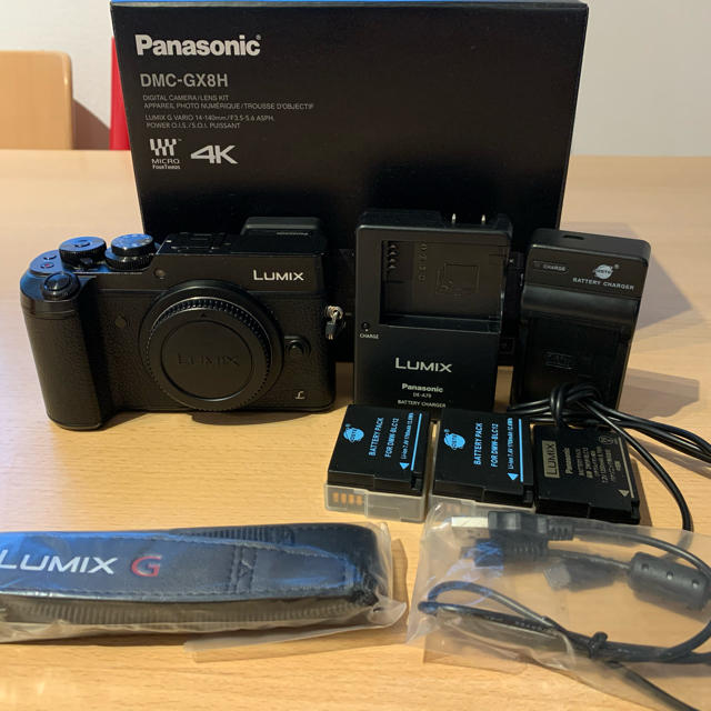 panasonic lumix GX8 高級ミラーレスカメラ