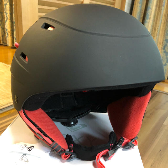 Roxy(ロキシー)のロキシーROXY スノボ　大人可愛い♪完売　新品タグ付きヘルメット　sizeM スポーツ/アウトドアのスノーボード(ウエア/装備)の商品写真
