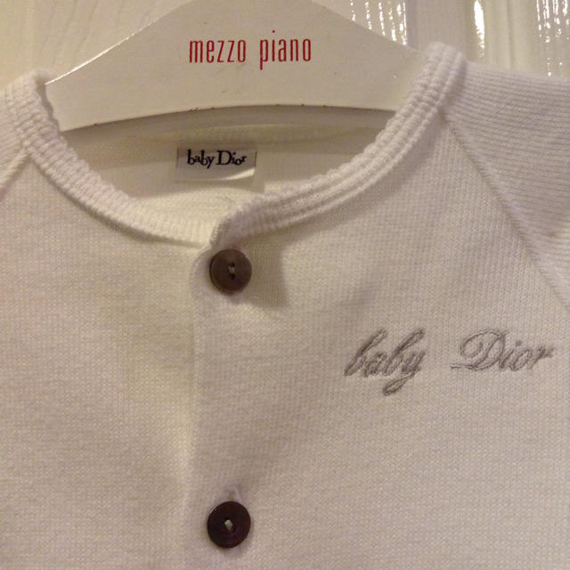 baby Dior(ベビーディオール)の極美品♡Babydiorのカーディガン白 キッズ/ベビー/マタニティのキッズ服女の子用(90cm~)(カーディガン)の商品写真