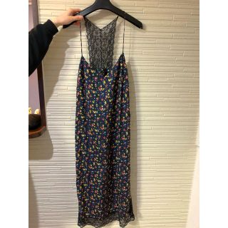 ザラ(ZARA)の【美品】ZARA 花柄　レース　キャミソールワンピース(ロングワンピース/マキシワンピース)