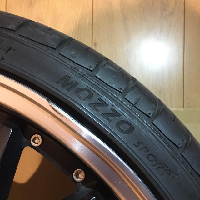 Goodyear(グッドイヤー)のアネーロコラソンシュパーヴ 19インチ pcd100 5穴 タイヤ4本セット 自動車/バイクの自動車(タイヤ・ホイールセット)の商品写真