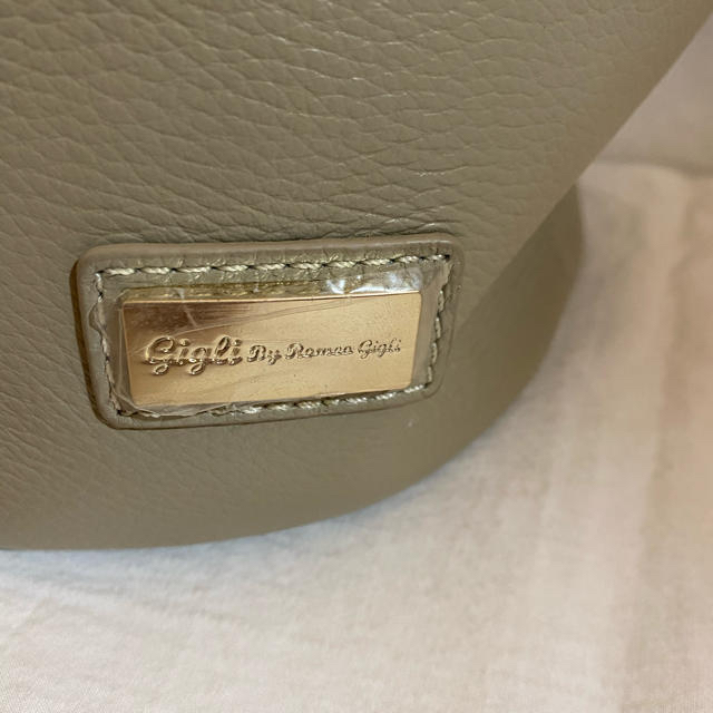 ROMEO GIGLI(ロメオジリ)のお値下げ　Romeo gigli ロメオジリ　バッグ　バケツバッグ　新品 レディースのバッグ(ハンドバッグ)の商品写真