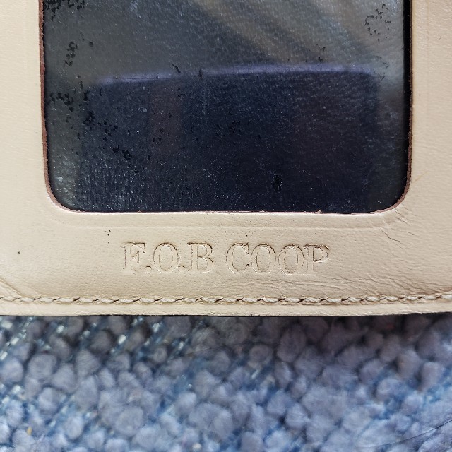 F.O.B COOPカードケース メンズのファッション小物(名刺入れ/定期入れ)の商品写真