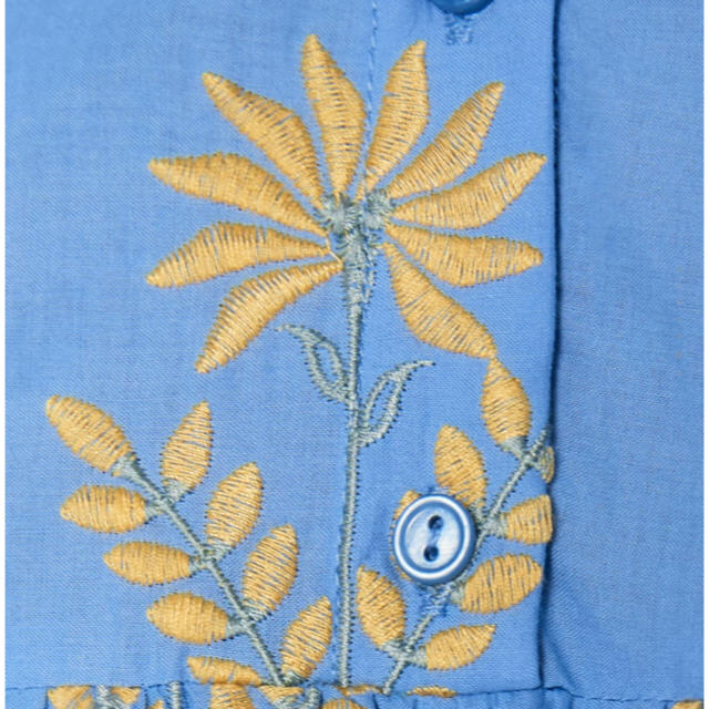 ZARA  ザラ  新品 タグ付き 刺繍パフワンピース  Mサイズ レディースのワンピース(ロングワンピース/マキシワンピース)の商品写真