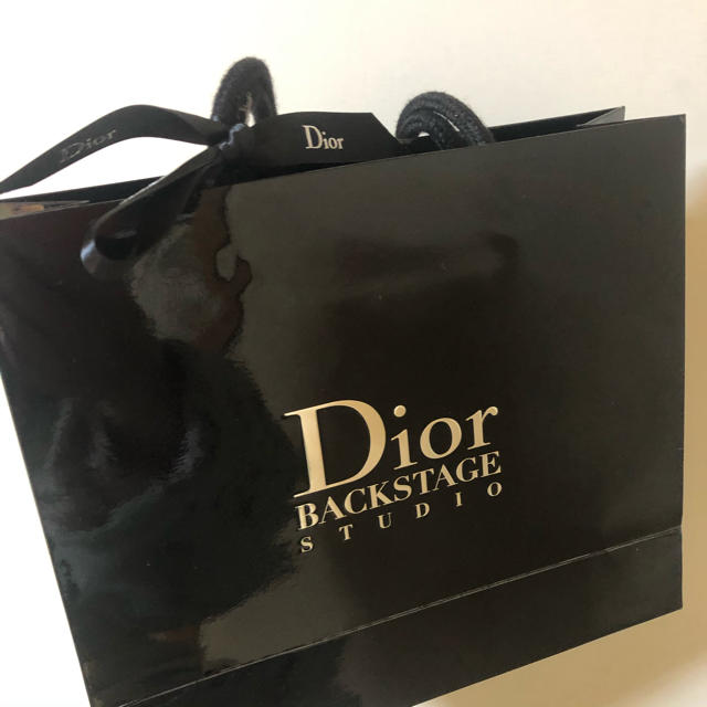 Dior(ディオール)のDior 紙袋 レディースのバッグ(ショップ袋)の商品写真