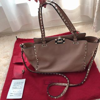 ヴァレンティノ(VALENTINO)のお値下げ☆ヴァレンティノ　スタッズバッグ(ハンドバッグ)