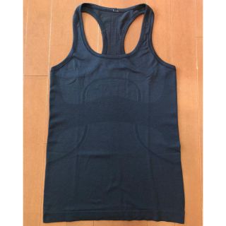 ルルレモン(lululemon)のlululemon swiftly racerback(タンクトップ)