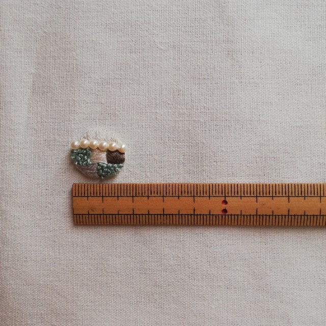 刺繍ピアス　パール　ミントグリーン ハンドメイドのアクセサリー(ピアス)の商品写真