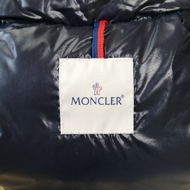 MONCLER シェバル ダウンベストの通販 by s.k.y's shop｜モンクレールならラクマ - MONCLER モンクレール CHEVAL 超激得国産