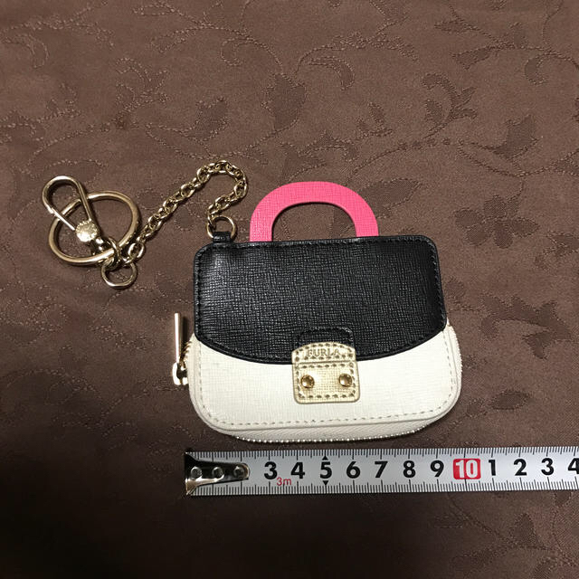 Furla(フルラ)のフルラ  コインケース　バック型 レディースのファッション小物(コインケース)の商品写真