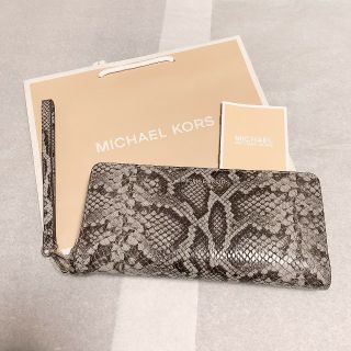 マイケルコース(Michael Kors) パイソン 財布(レディース)の通販 37点