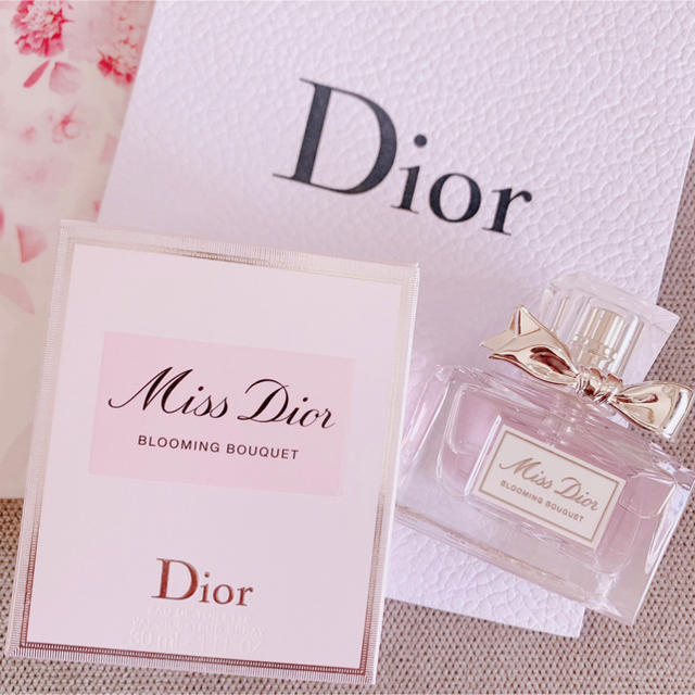 Dior - 新品💕dior ブルーミング ブーケ 30ml💕の通販 by m's shop｜ディオールならラクマ