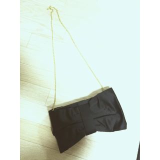 エイチアンドエム(H&M)のリボンクラッチ チェーンバッグ♡(クラッチバッグ)