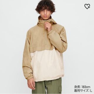 ユニクロ(UNIQLO)のアノラックパーカー M(ナイロンジャケット)