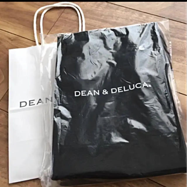 DEAN & DELUCA(ディーンアンドデルーカ)のDEAN&DELUCA 保冷バッグ インテリア/住まい/日用品のキッチン/食器(弁当用品)の商品写真