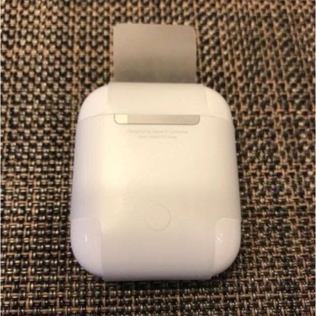 純正品 AirPods 充電器 のみ MV7N2J A