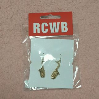 ロデオクラウンズワイドボウル(RODEO CROWNS WIDE BOWL)のRCWBのサックスピアス☆(ピアス)