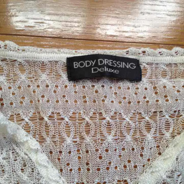 BODY DRESSING Deluxe(ボディドレッシングデラックス)のレースカーディガン M ボディドレッシング レディースのトップス(カーディガン)の商品写真