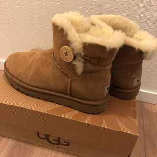 アグ(UGG)のUGG ベイリーボタンミニ(ブーツ)