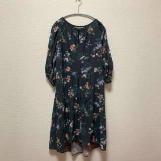 ジュエルチェンジズ(Jewel Changes)の美品★ジュエルチェンジズ 花柄シフォンワンピース(ひざ丈ワンピース)