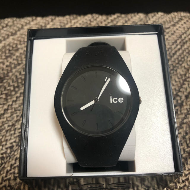 ice watch(アイスウォッチ)のICEwatch 黒(サトさん専用) メンズの時計(腕時計(アナログ))の商品写真