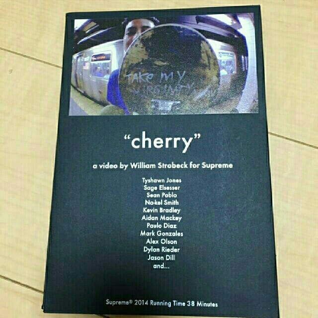 Supreme(シュプリーム)のSupreme Cherry DVD メンズのメンズ その他(その他)の商品写真