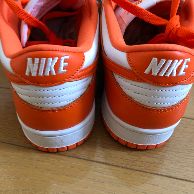 NIKE(ナイキ)のNike DUNK LOW ORANGE BLAZE おきんぎ様専用 メンズの靴/シューズ(スニーカー)の商品写真