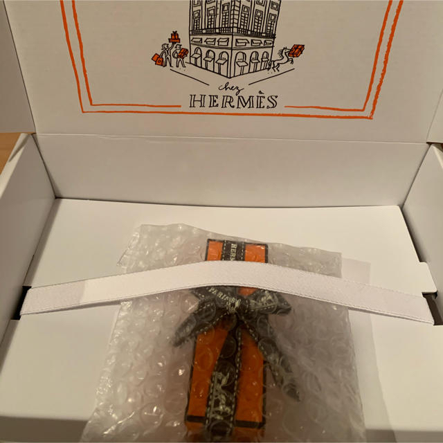 Hermes(エルメス)のHERMES ルージュ・エルメス　ルージュH85 コスメ/美容のベースメイク/化粧品(口紅)の商品写真