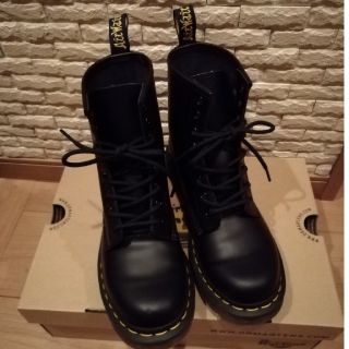 ドクターマーチン(Dr.Martens)の8ホールドクターマーチンUK4レディース(ブーツ)