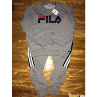 フィラ(FILA)のFILA セットアップ グレー(スウェット)