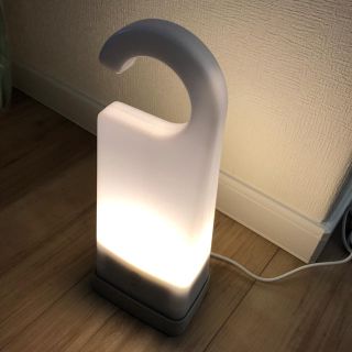 ムジルシリョウヒン(MUJI (無印良品))のLED持ち運びできる灯り　無印良品(テーブルスタンド)