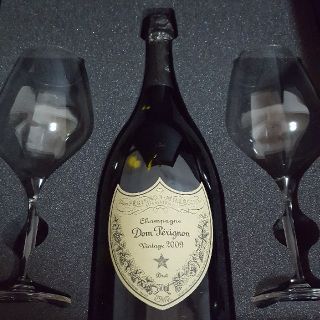 ドンペリニヨン(Dom Pérignon)の【美品&箱付&グラス付！】ドンペリニヨン (ドンペリ) 特製グラス2脚付き
(ワイン)