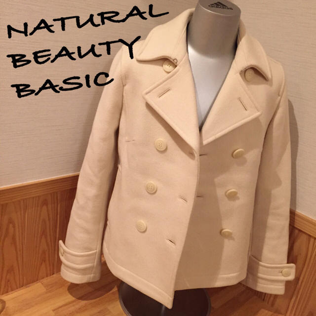 NATURAL BEAUTY BASIC(ナチュラルビューティーベーシック)のNBB♡ショート丈ピーコート♡送料込 レディースのジャケット/アウター(ピーコート)の商品写真