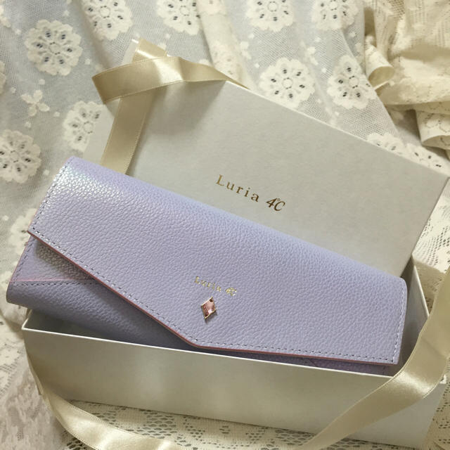 4℃ - Luria 4°C 長財布💎の通販 by カナデナル|ヨンドシーならラクマ