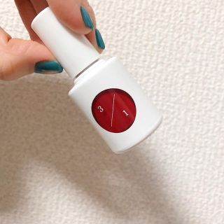 コスメキッチン(Cosme Kitchen)のuka ネイル レッドスタディワン 3/1(マニキュア)