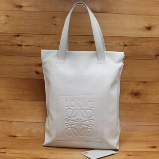 ロエベ(LOEWE)の正規品【なかなか綺麗】LOEWE ショッパーバッグ(トートバッグ)