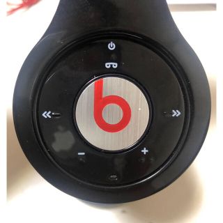 ビーツバイドクタードレ(Beats by Dr Dre)のbeatsワイヤレスヘッドホン(ヘッドフォン/イヤフォン)