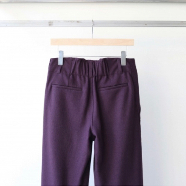 SUNSEA(サンシー)のTHEE スラックス  purple メンズのパンツ(スラックス)の商品写真