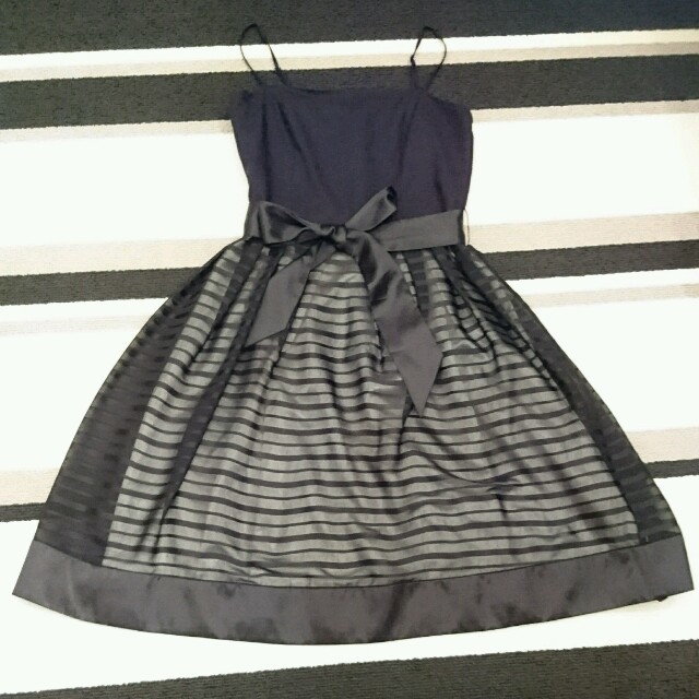 COMME CA ISM(コムサイズム)のSALE中です☆コムサイズムドレス レディースのフォーマル/ドレス(ミディアムドレス)の商品写真