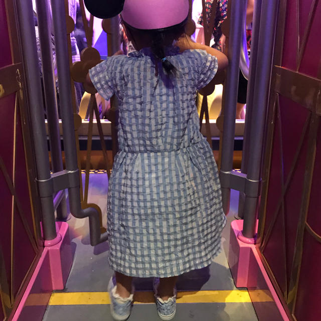 Bonpoint(ボンポワン)のCARAMEL check onepiece. キッズ/ベビー/マタニティのキッズ服女の子用(90cm~)(ワンピース)の商品写真