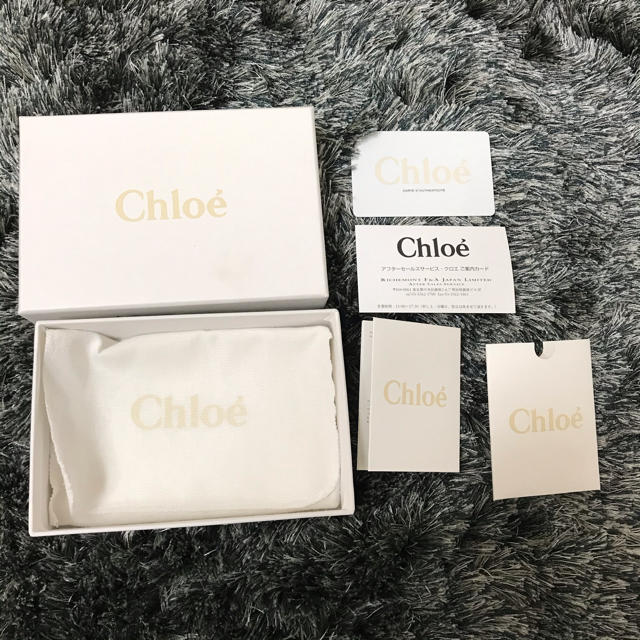 Chloe(クロエ)のChloe 空箱　クロエ 値下げ レディースのバッグ(ショップ袋)の商品写真