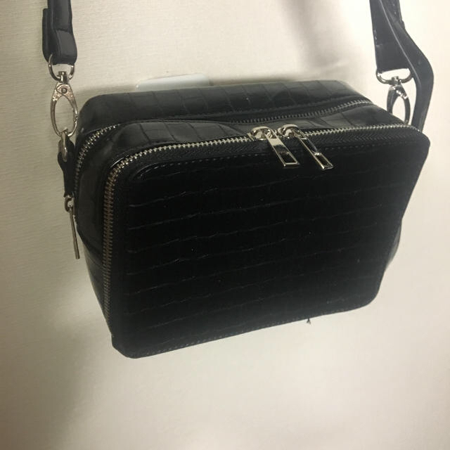 SpRay(スプレイ)の黒 クロコダイルバッグ レディースのバッグ(ショルダーバッグ)の商品写真