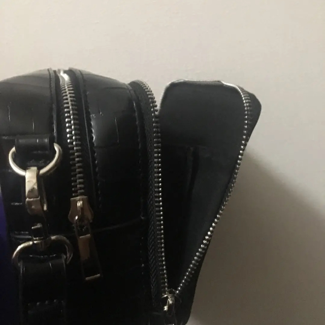 SpRay(スプレイ)の黒 クロコダイルバッグ レディースのバッグ(ショルダーバッグ)の商品写真